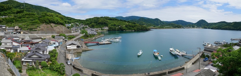 Bay of Iwashiro in Tsunaki Town　津奈木町岩代の湾